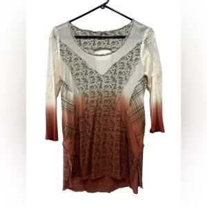 Gimmicks Top Size Small EUC